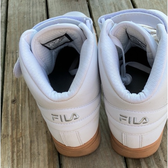 White Fila High tops - Picture 4 of 5